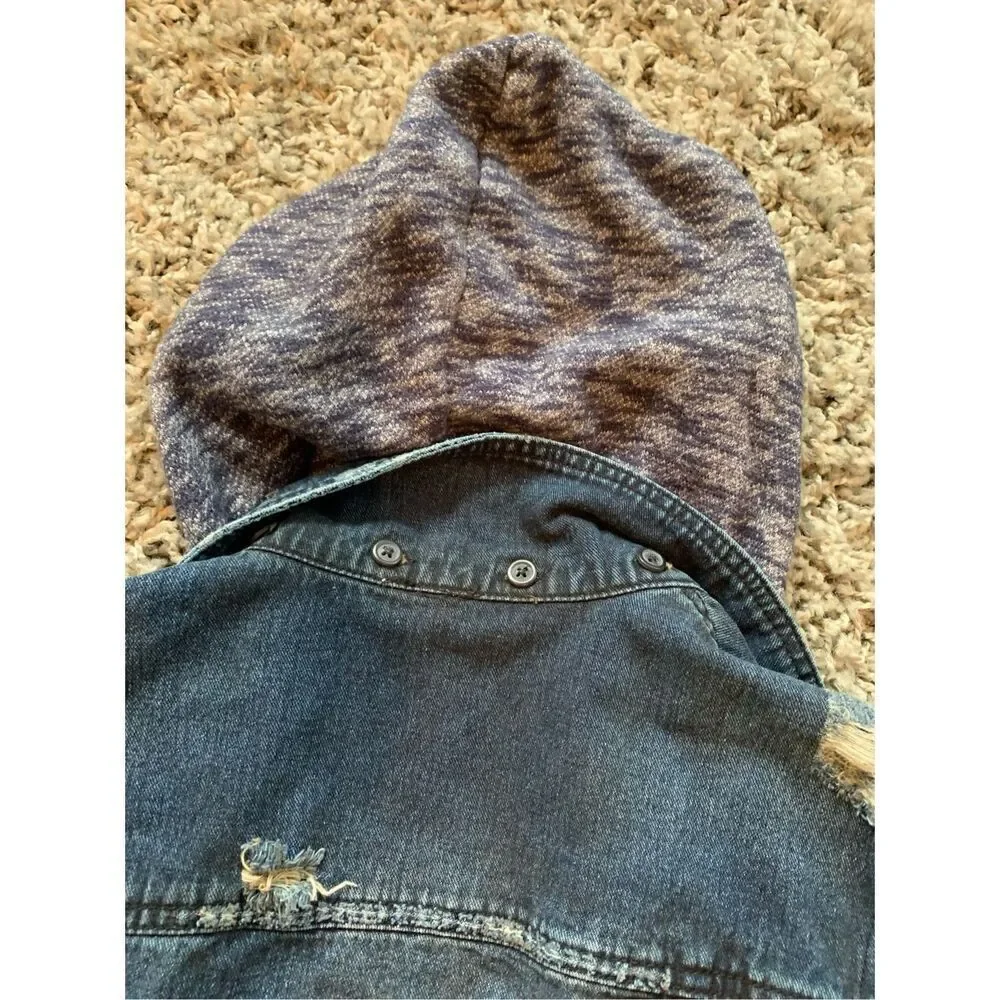 79 Free People Distressed Knit Denim Jean Jacket blue Indie Wash sz M BOHO - Picture 8 of 9